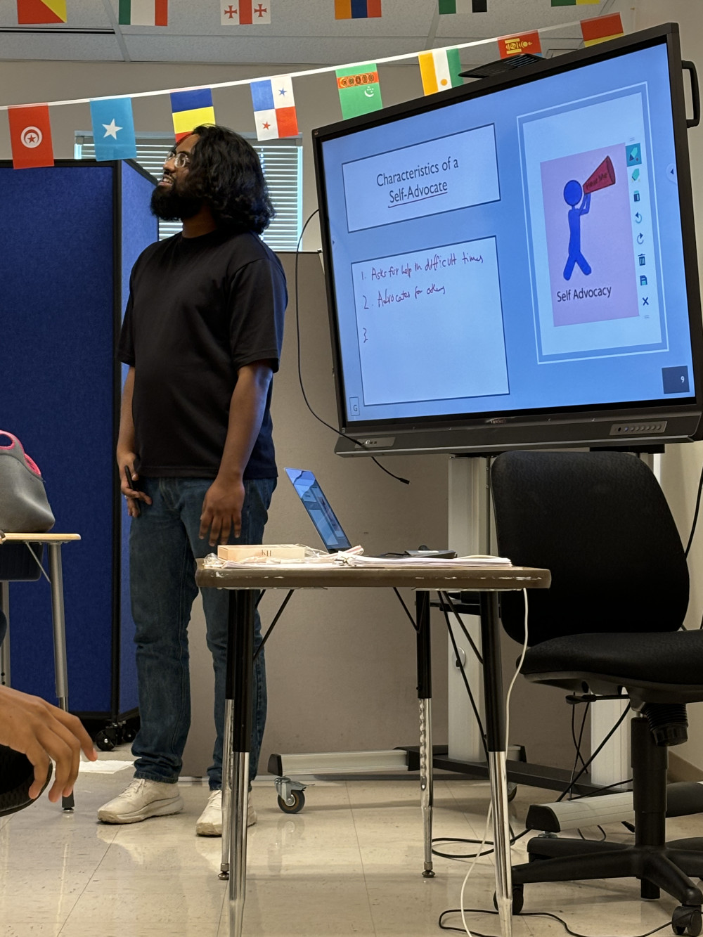 Teacher facilitating BRBW.